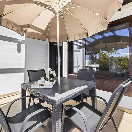 Appartement Casahost Bastian Boutique I Seaview à Costa Teguise Extérieur photo