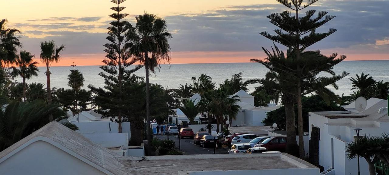 Appartement Casahost Bastian Boutique I Seaview à Costa Teguise Extérieur photo