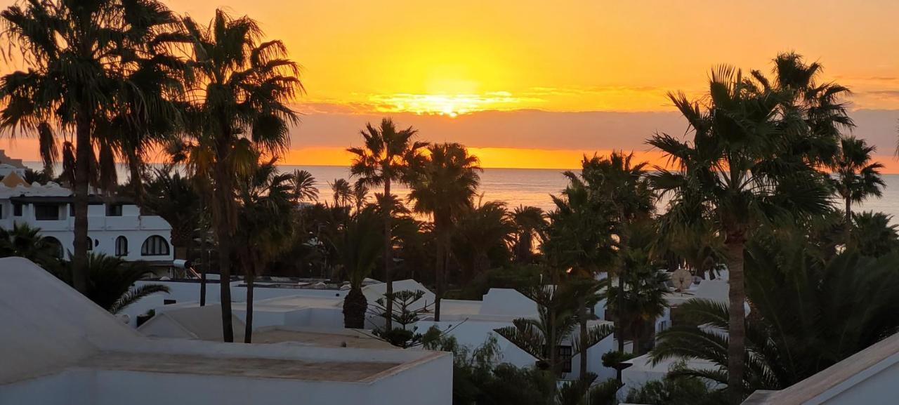 Appartement Casahost Bastian Boutique I Seaview à Costa Teguise Extérieur photo