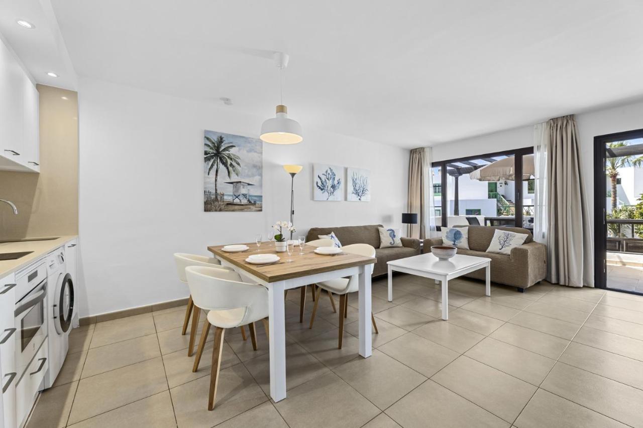 Appartement Casahost Bastian Boutique I Seaview à Costa Teguise Extérieur photo