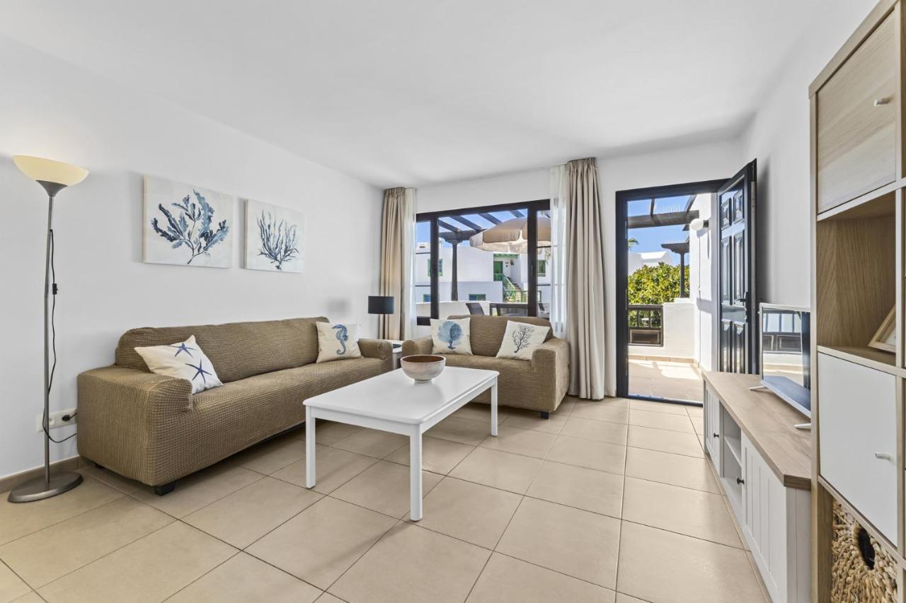 Appartement Casahost Bastian Boutique I Seaview à Costa Teguise Extérieur photo