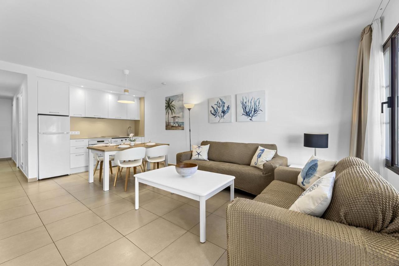 Appartement Casahost Bastian Boutique I Seaview à Costa Teguise Extérieur photo