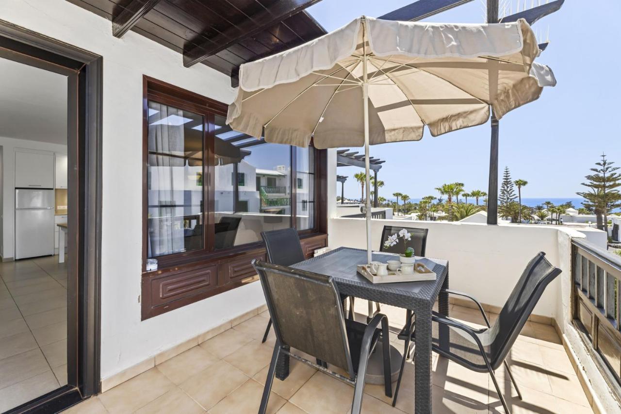 Appartement Casahost Bastian Boutique I Seaview à Costa Teguise Extérieur photo